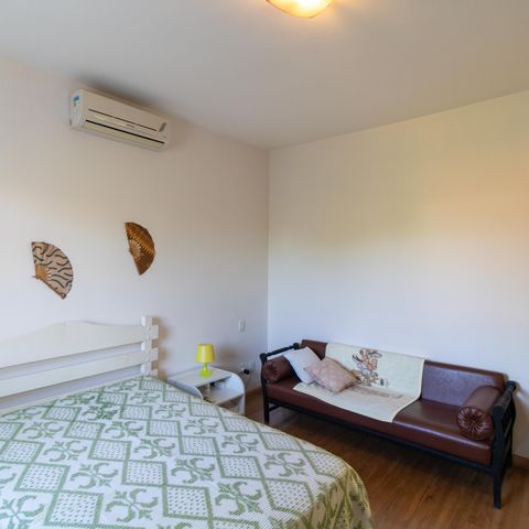 Casa à venda com 254m², 3 quartos e 2 vagasQuarto 01