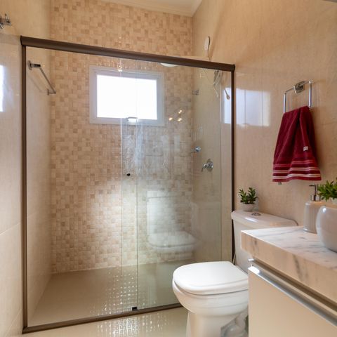 Casa à venda com 254m², 3 quartos e 2 vagasBanheiro