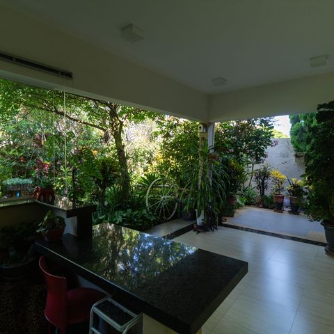 Casa à venda com 254m², 3 quartos e 2 vagasexcluir