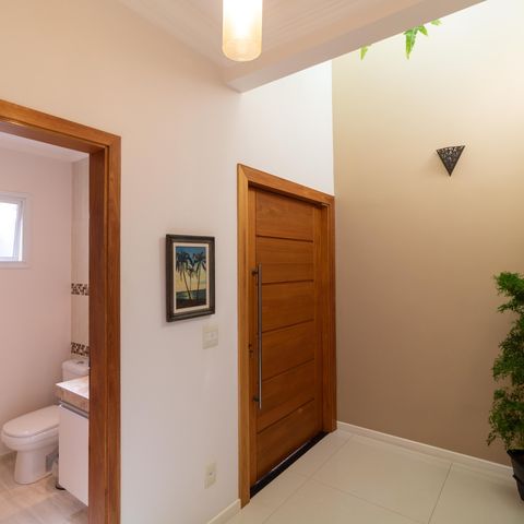 Casa à venda com 254m², 3 quartos e 2 vagasHall de entrada