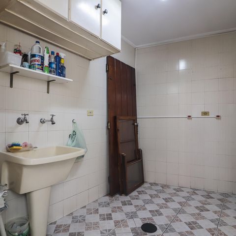 Casa à venda com 106m², 2 quartos e 1 vagaLavanderia