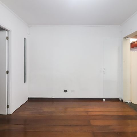 Casa à venda com 106m², 2 quartos e 1 vagaSala