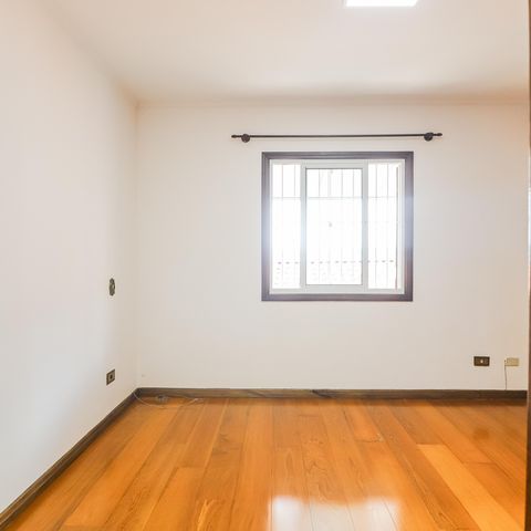 Casa à venda com 106m², 2 quartos e 1 vagaSuíte 2
