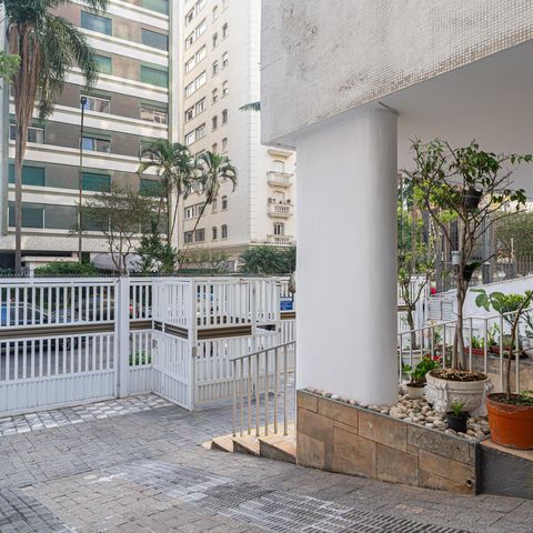 Apartamento à venda com 88m², 2 quartos e 1 vagaÁrea comum - Entrada do Edifício