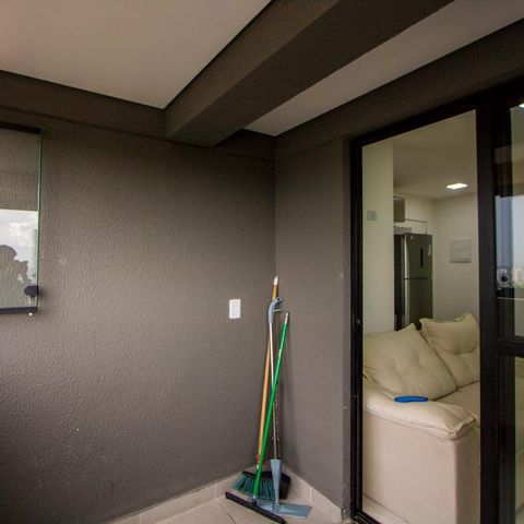 Apartamento à venda com 40m², 2 quartos e 2 vagas Apartamento à venda com 40m², 2 quartos e 2 vagasVaranda da sala