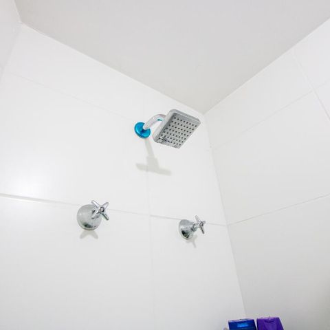Apartamento à venda com 40m², 2 quartos e 2 vagas Apartamento à venda com 40m², 2 quartos e 2 vagasBanheiro