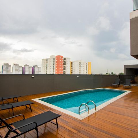 Apartamento à venda com 40m², 2 quartos e 2 vagas Apartamento à venda com 40m², 2 quartos e 2 vagasÁrea comum - Piscina