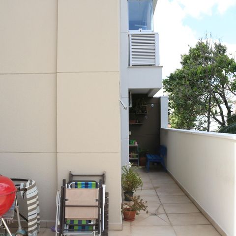 Apartamento à venda com 104m², 2 quartos e 2 vagasVaranda