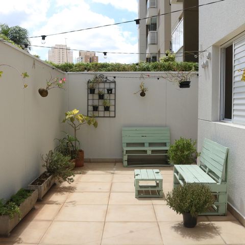 Apartamento à venda com 104m², 2 quartos e 2 vagasVaranda