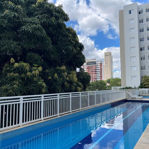Apartamento à venda com 104m², 2 quartos e 2 vagasÁrea comum - Piscina