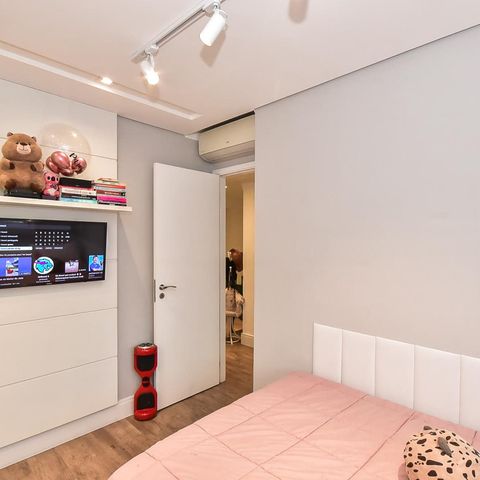 Apartamento à venda com 141m², 3 quartos e 2 vagasSuíte 2