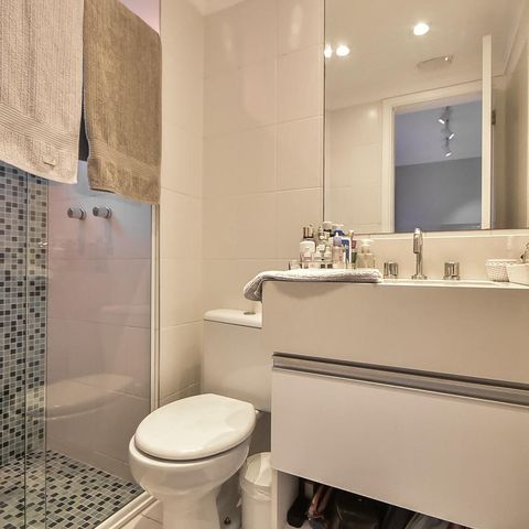 Apartamento à venda com 141m², 3 quartos e 2 vagasBanheiro da Suíte  3