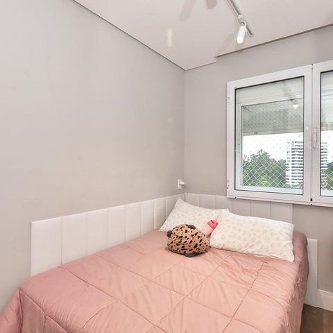 Apartamento à venda com 141m², 3 quartos e 2 vagasSuíte 2