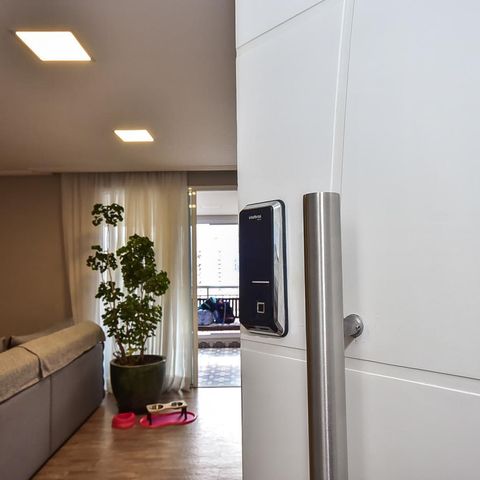 Apartamento à venda com 141m², 3 quartos e 2 vagasFechadura Eletrônica
