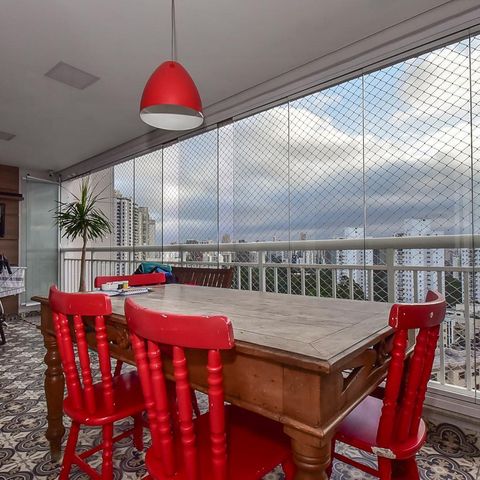 Apartamento à venda com 141m², 3 quartos e 2 vagasVaranda
