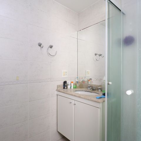 Apartamento à venda com 168m², 4 quartos e 3 vagasBanheiro da Suíte 2