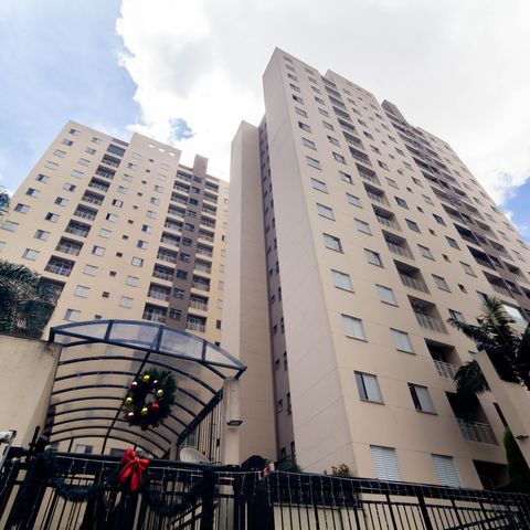 Apartamento à venda com 54m², 2 quartos e 1 vaga Apartamento à venda com 54m², 2 quartos e 1 vagaFachada do bloco