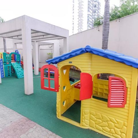 Apartamento à venda com 54m², 2 quartos e 1 vaga Apartamento à venda com 54m², 2 quartos e 1 vagaÁrea comum - Playground