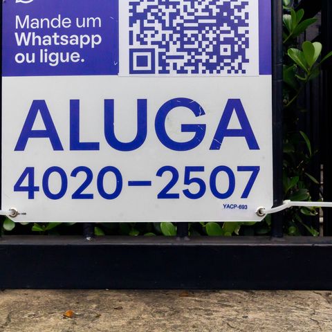 Apartamento à venda com 54m², 2 quartos e 1 vaga Apartamento à venda com 54m², 2 quartos e 1 vagaPlaca