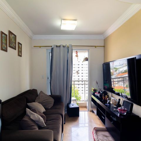 Apartamento à venda com 54m², 2 quartos e 1 vaga Apartamento à venda com 54m², 2 quartos e 1 vagaSala
