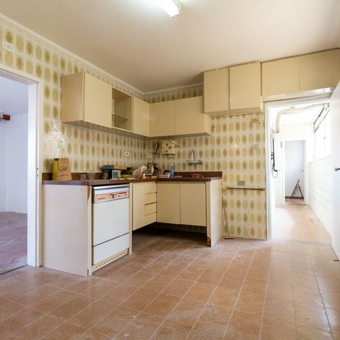 Apartamento à venda com 94m², 2 quartos e 1 vaga Apartamento à venda com 94m², 2 quartos e 1 vagaCozinha