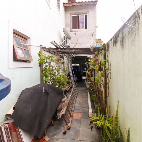 Casa à venda com 130m², 3 quartos e 2 vagas Casa à venda com 130m², 3 quartos e 2 vagasQuintal