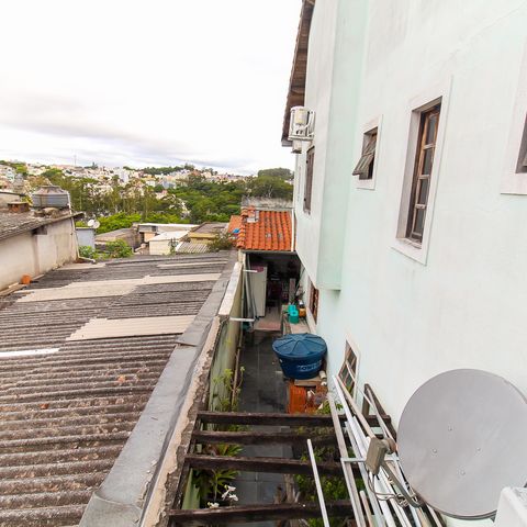 Casa à venda com 130m², 3 quartos e 2 vagas Casa à venda com 130m², 3 quartos e 2 vagasVista do Escritório da Suíte