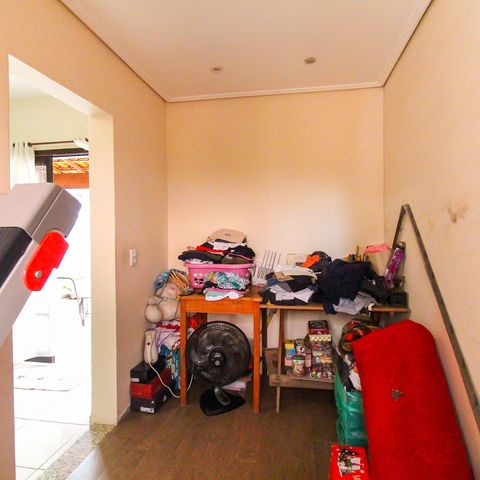Casa à venda com 130m², 3 quartos e 2 vagas Casa à venda com 130m², 3 quartos e 2 vagasEscritório da Suíte