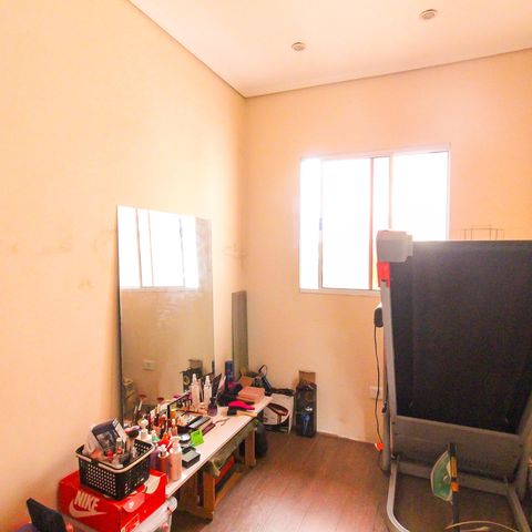 Casa à venda com 130m², 3 quartos e 2 vagas Casa à venda com 130m², 3 quartos e 2 vagasEscritório da Suíte