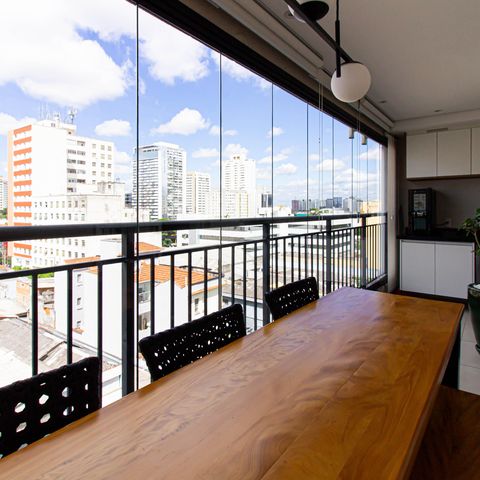 Apartamento à venda com 62m², 2 quartos e 1 vagaVaranda