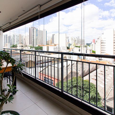 Apartamento à venda com 62m², 2 quartos e 1 vagaVaranda