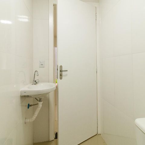Apartamento à venda com 42m², 2 quartos e sem vaga Apartamento à venda com 42m², 2 quartos e sem vagaBanheiro