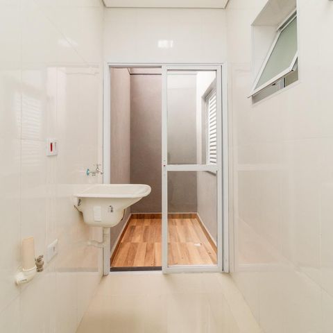 Apartamento à venda com 42m², 2 quartos e sem vaga Apartamento à venda com 42m², 2 quartos e sem vagaÁrea de Serviço