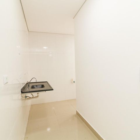 Apartamento à venda com 42m², 2 quartos e sem vaga Apartamento à venda com 42m², 2 quartos e sem vagaCozinha