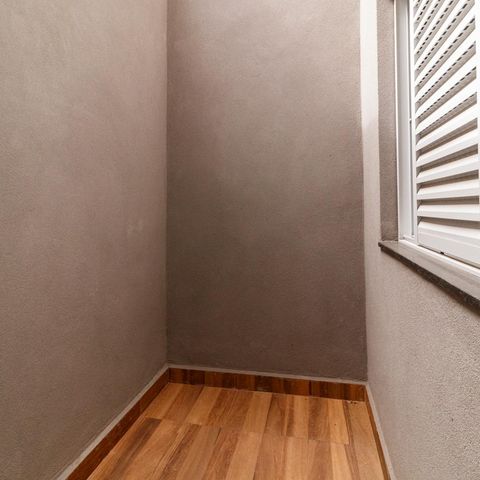 Apartamento à venda com 42m², 2 quartos e sem vaga Apartamento à venda com 42m², 2 quartos e sem vagaÁrea de Serviço
