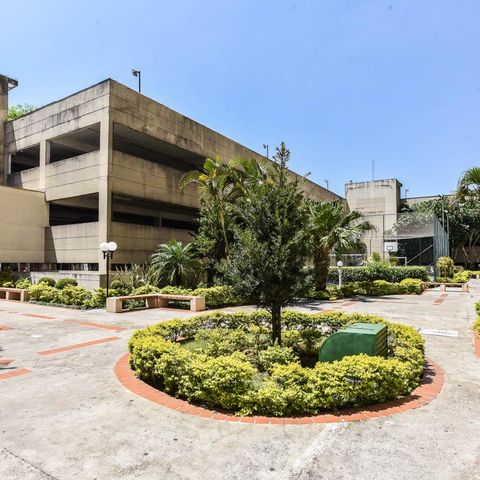 Apartamento à venda com 57m², 3 quartos e 1 vagaÁrea comum