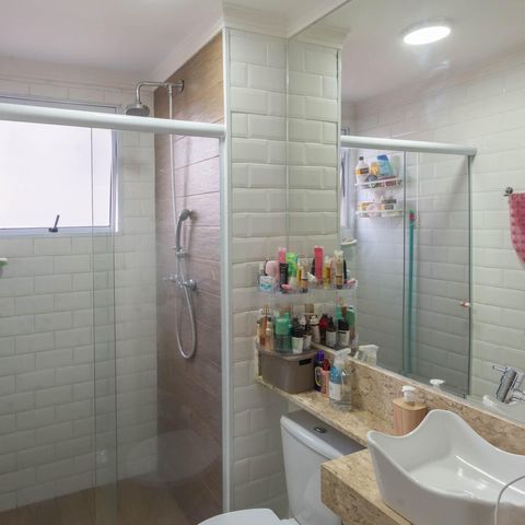 Apartamento à venda com 44m², 2 quartos e 1 vaga Apartamento à venda com 44m², 2 quartos e 1 vagaBanheiro