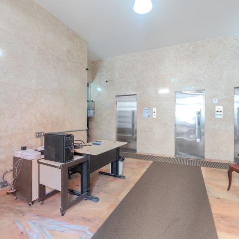 Apartamento à venda com 49m², 1 quarto e sem vaga Apartamento à venda com 49m², 1 quarto e sem vagaHall de entrada