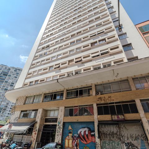 Apartamento à venda com 49m², 1 quarto e sem vaga Apartamento à venda com 49m², 1 quarto e sem vagaFachada