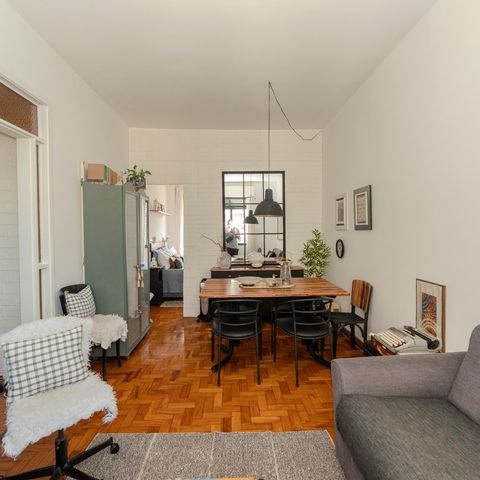 Apartamento à venda com 49m², 1 quarto e sem vaga Apartamento à venda com 49m², 1 quarto e sem vagaSala