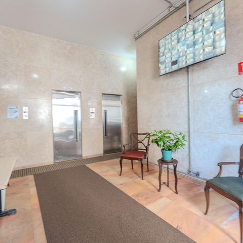 Apartamento à venda com 49m², 1 quarto e sem vaga Apartamento à venda com 49m², 1 quarto e sem vagaHall de entrada