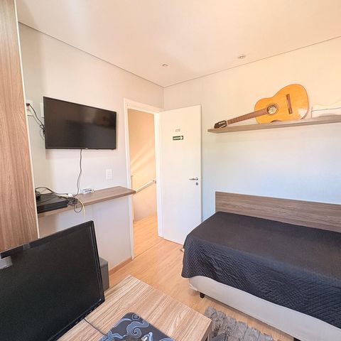 Casa de condomínio à venda com 110m², 3 quartos e 2 vagasQuarto 2