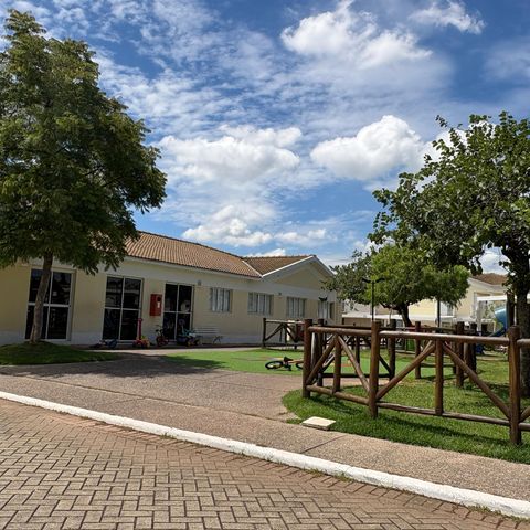 Casa de condomínio à venda com 110m², 3 quartos e 2 vagasÁrea comum - Salão de Festas