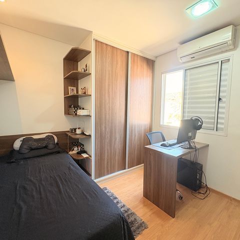 Casa de condomínio à venda com 110m², 3 quartos e 2 vagasQuarto 2