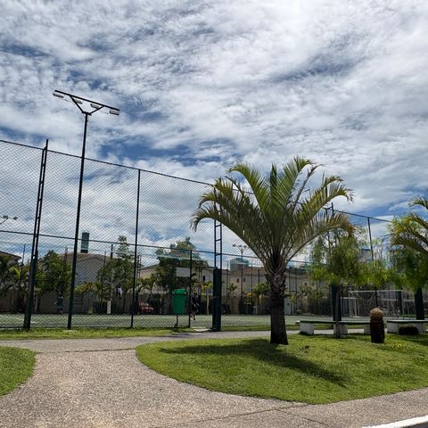 Casa de condomínio à venda com 110m², 3 quartos e 2 vagasÁrea comum - Quadra