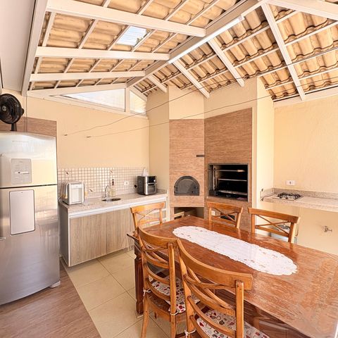 Casa de condomínio à venda com 110m², 3 quartos e 2 vagasÁrea gourmet