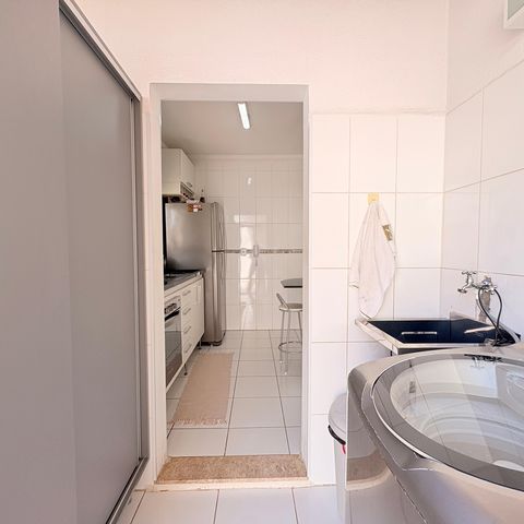 Casa de condomínio à venda com 110m², 3 quartos e 2 vagasÁrea de Serviço