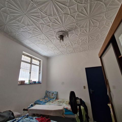 Casa à venda com 100m², 1 quarto e 2 vagas Casa à venda com 100m², 1 quarto e 2 vagasQuarto