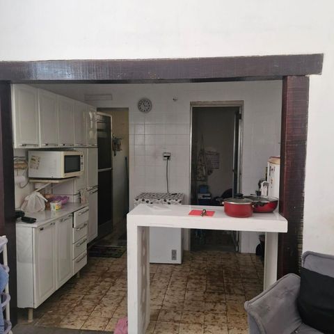 Casa à venda com 100m², 1 quarto e 2 vagas Casa à venda com 100m², 1 quarto e 2 vagasCozinha
