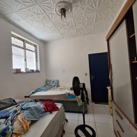 Casa à venda com 100m², 1 quarto e 2 vagas Casa à venda com 100m², 1 quarto e 2 vagasQuarto
